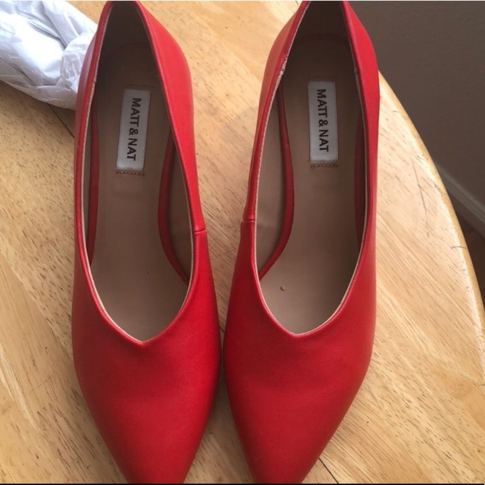 Matt & Nat Vegan Red Leather Heels 👠